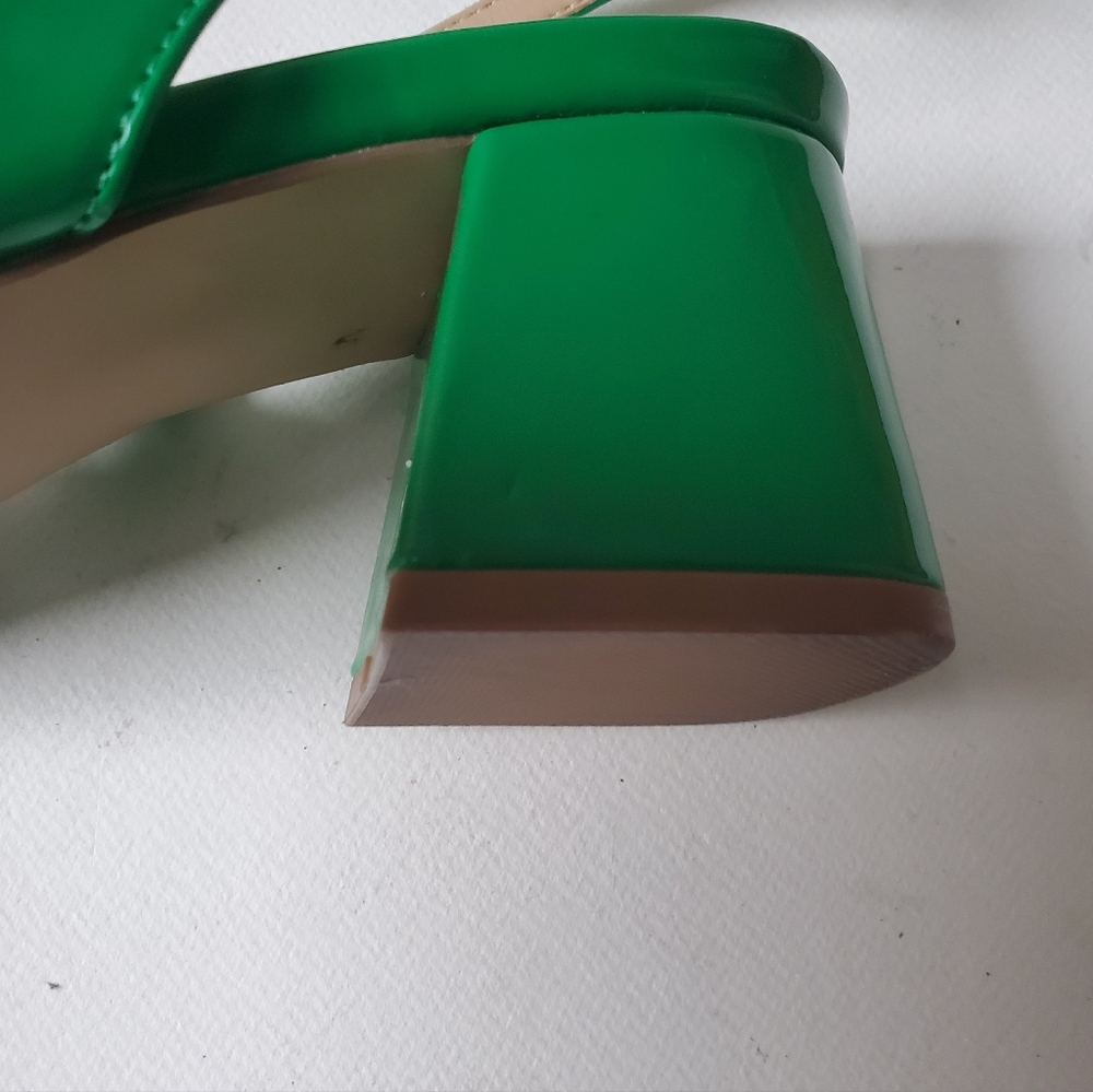 MADDEN GIRL NOVVAA SLINGBACK GREEN PATENT BLOCK HEEL SHOE - Picture 11 of 11
